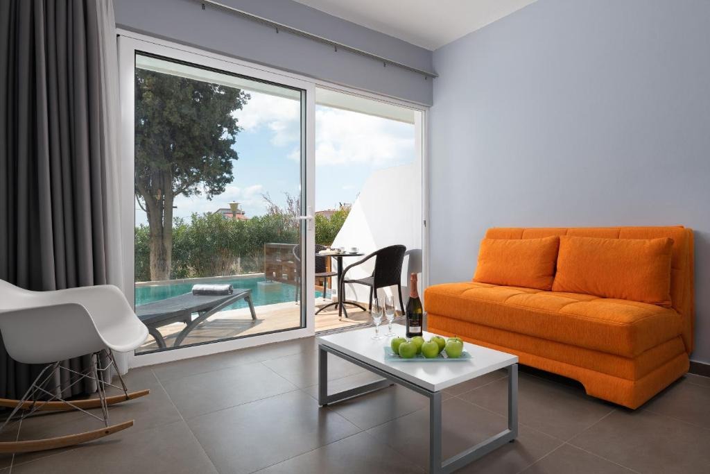 هتل بلمار کوش آداسی